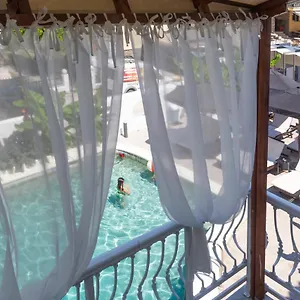 Hotel Odysseas, Polychrono